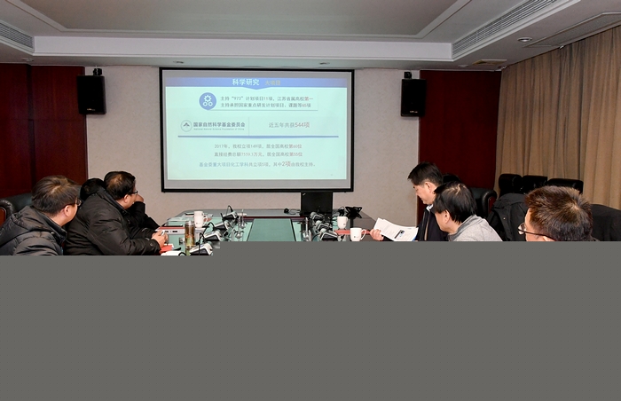 nEO_IMG_QCD_8250.jpg